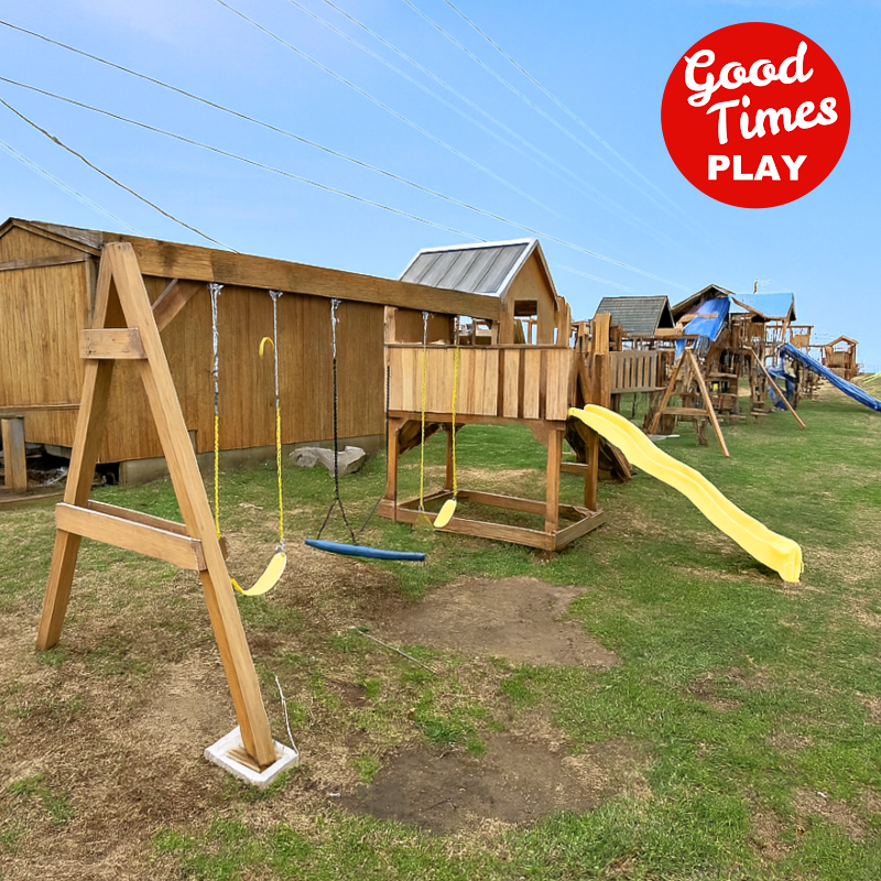 PRE-OWNED Custom "Strawberry" 4ft Deck Height - Image 4