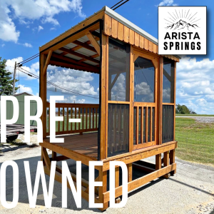 PRE-OWNED 8' x 8' Sunrise "Full Porch w/ Screen"